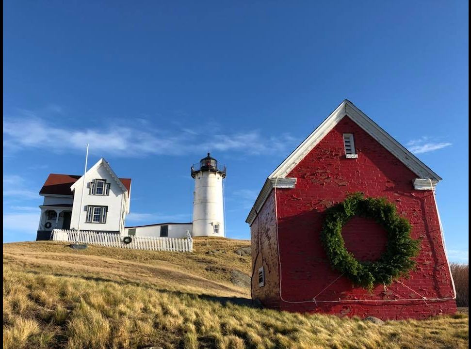 nubble with wreath